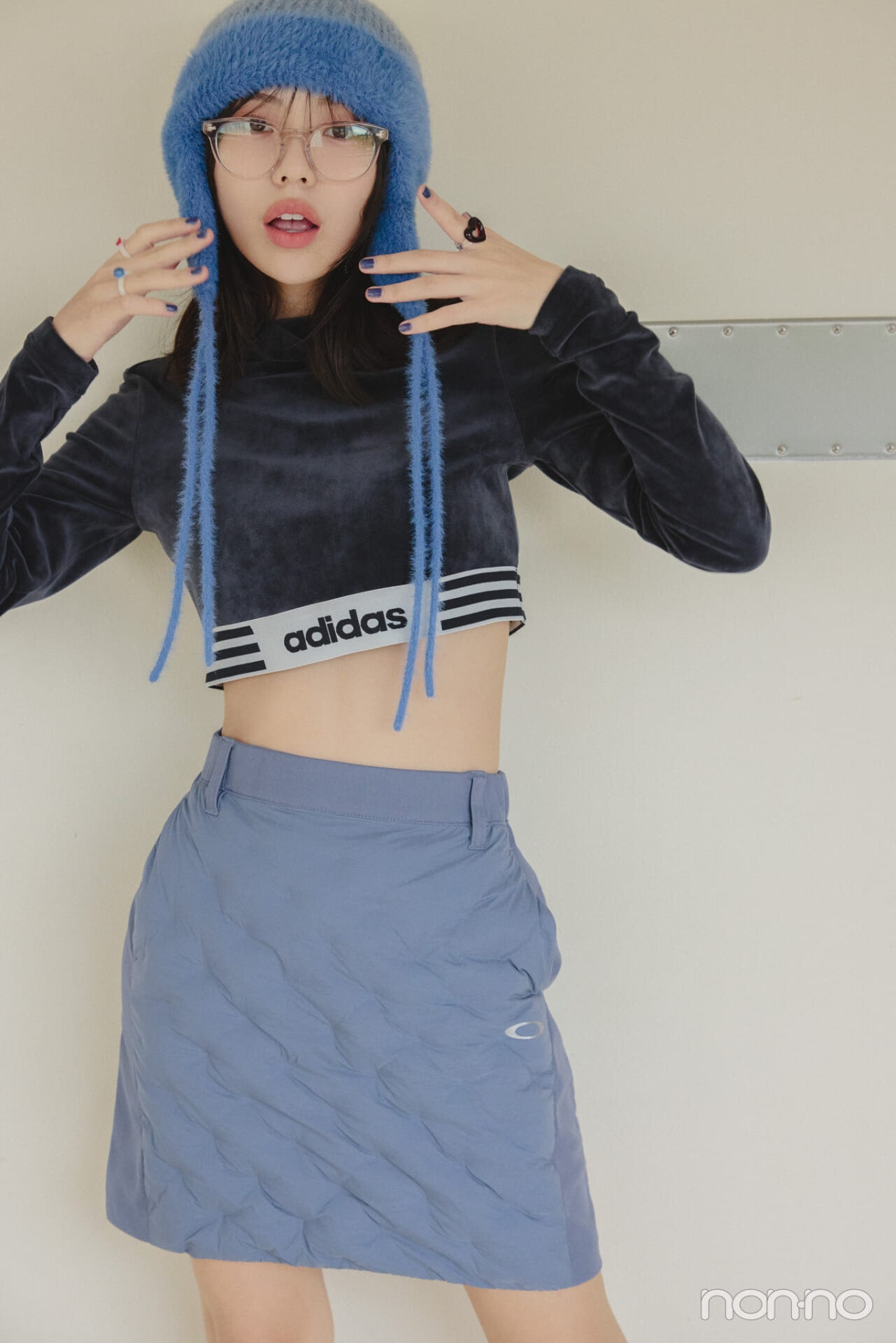 菊地姫奈の冬のミニキルティングミニスカの防寒ポイント