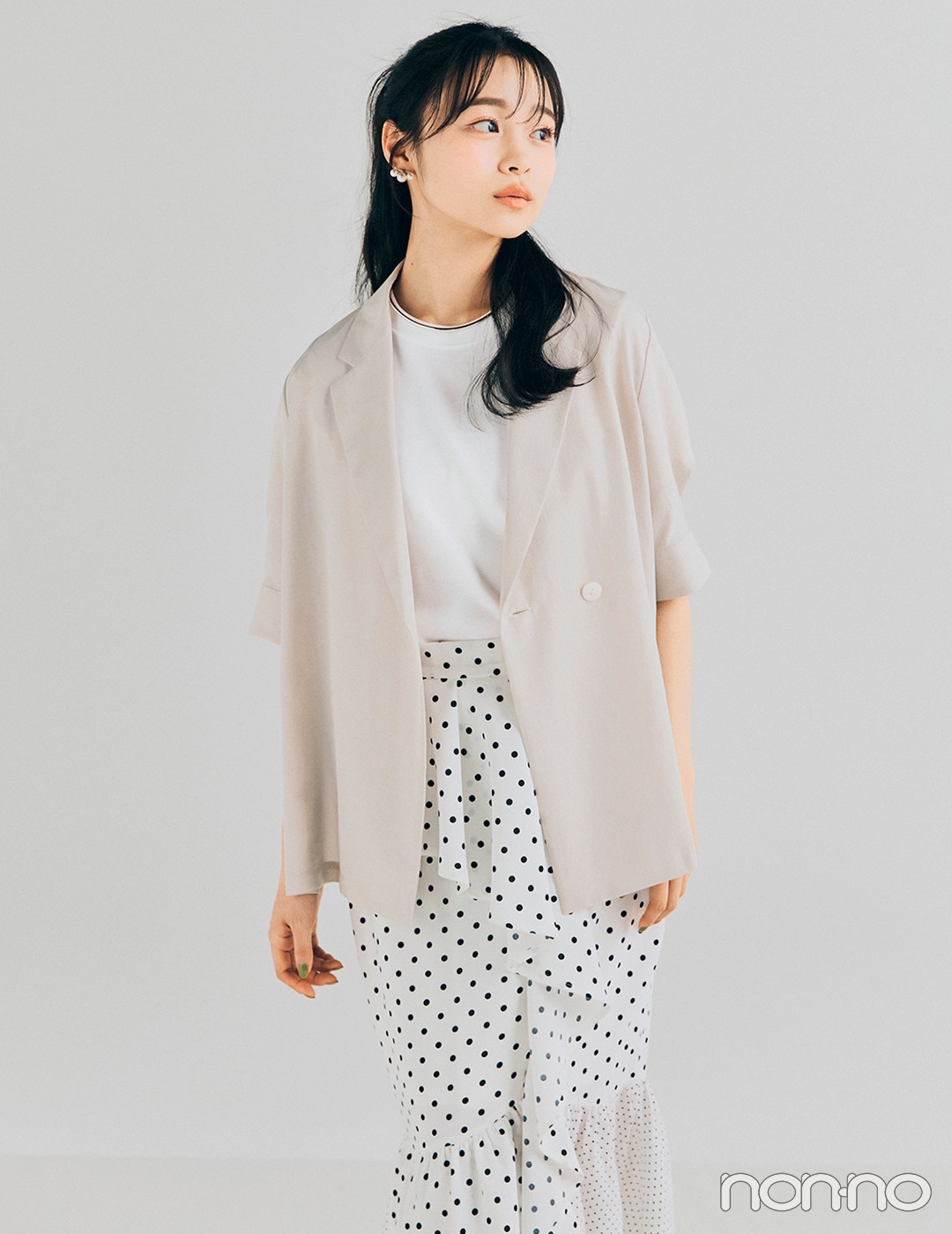 【non-no web】林芽亜里が着こなす大学生の毎日コーデ