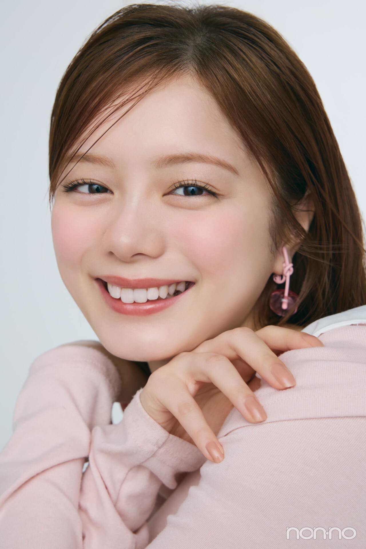 デジャヴュパウダーペンシルアイブロウトープベージュで描いた眉の仕上がり