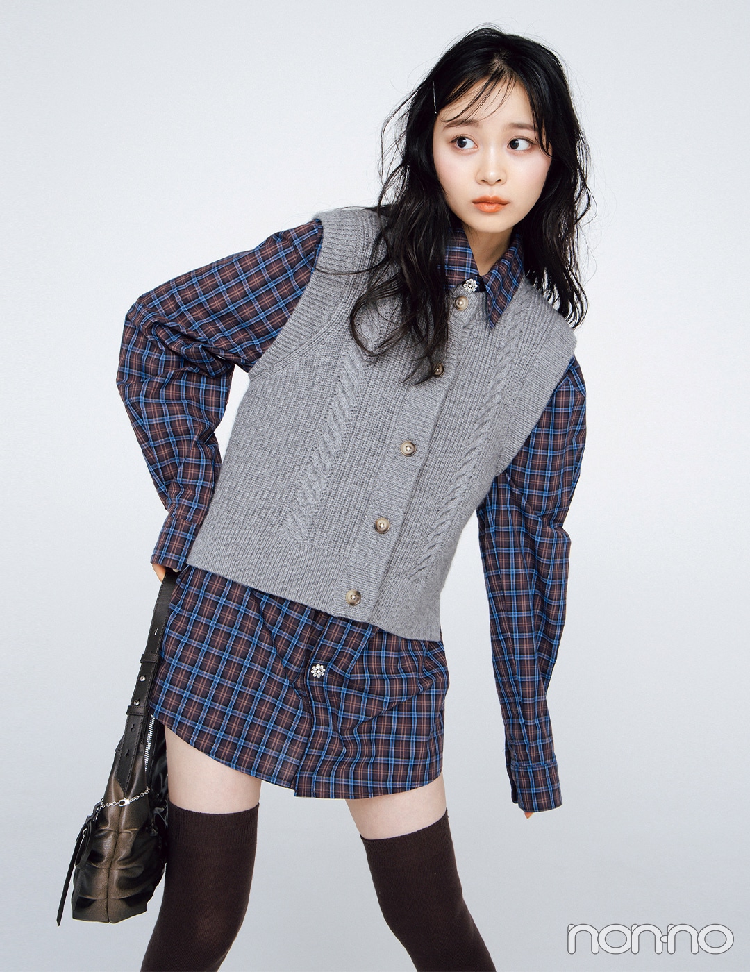 【non-no web】林芽亜里が着こなす大学生の毎日コーデ