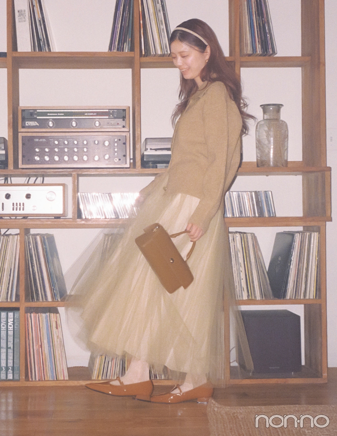 【non-no web】紺野彩夏が着こなす大学生の毎日コーデ