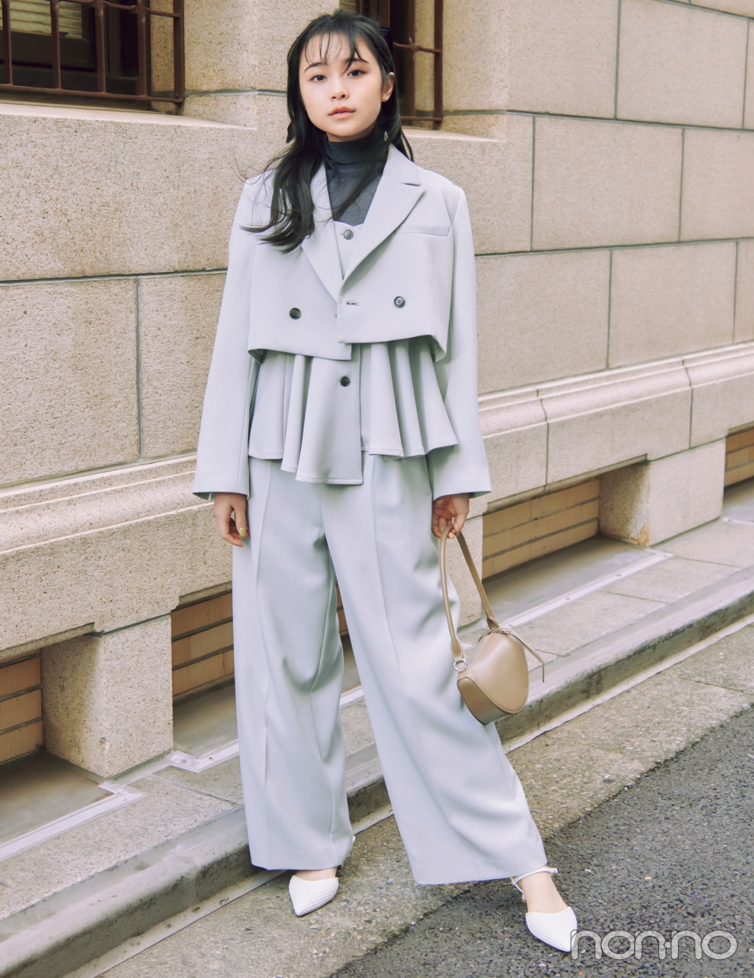 【non-no web】林芽亜里が着こなす大学生の毎日コーデ