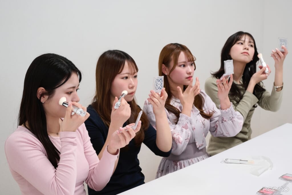 ジルスチュアート ビューティ「クチュール ミックスブラッシュ コンパクト」全色レビュー