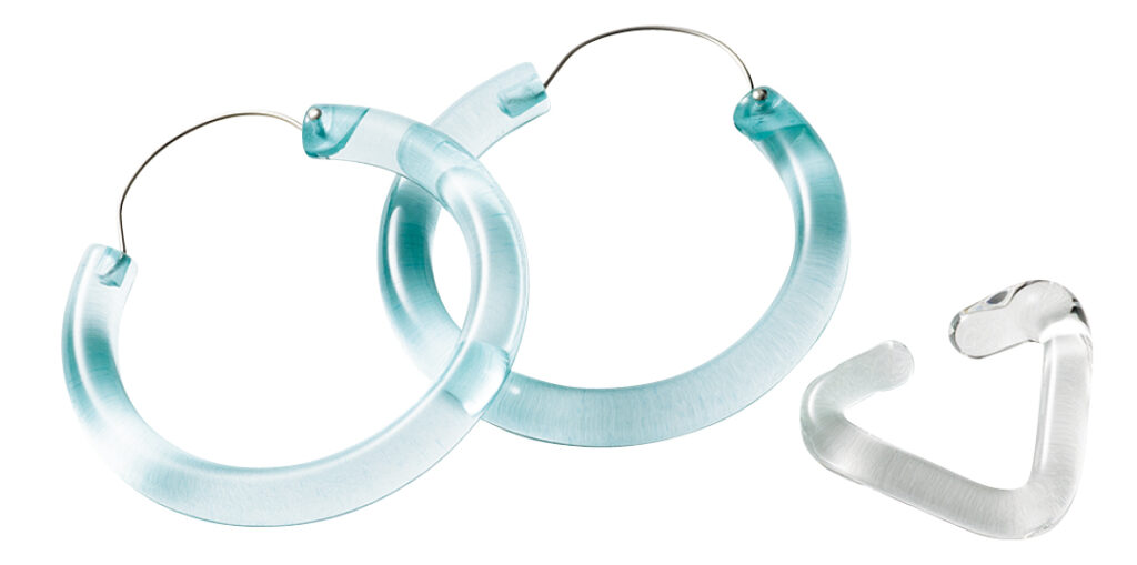 井上和の白Tアクセアイテムカット2-2