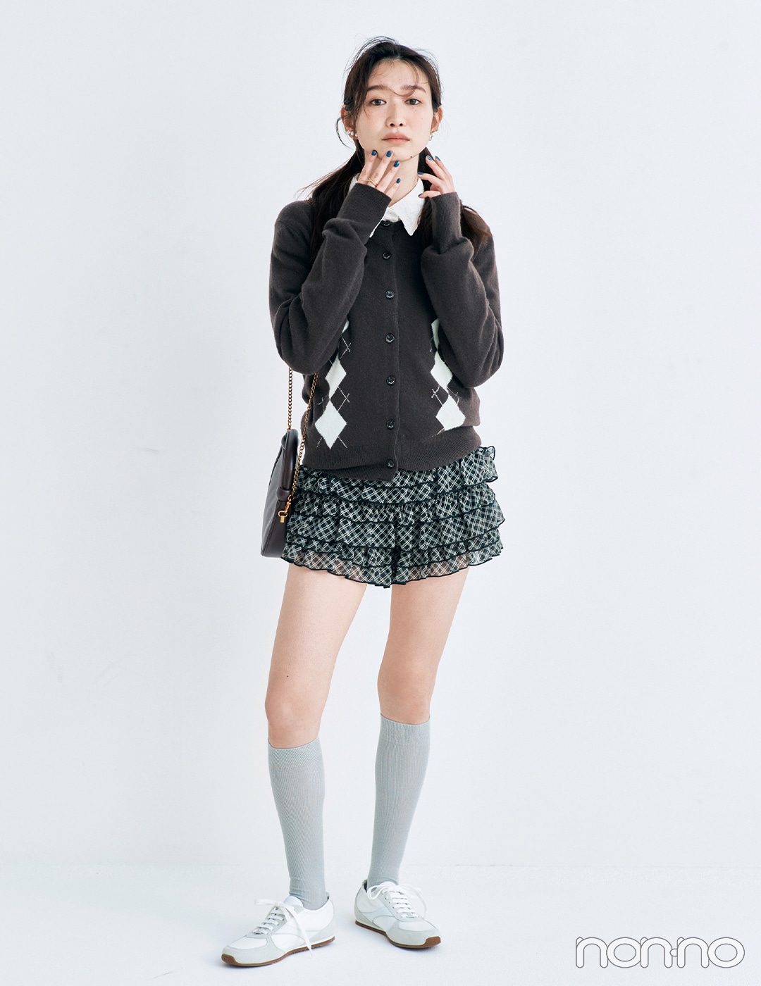 【non-no web】岡本夏美が着こなす大学生の毎日コーデ