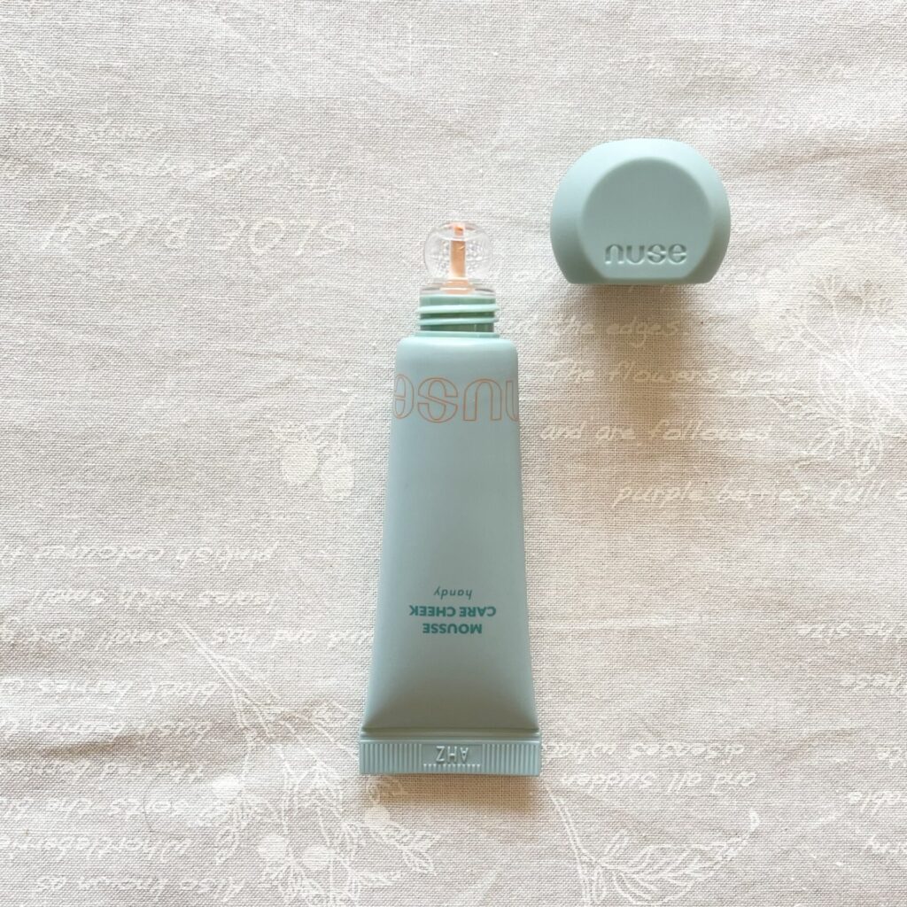 nuse（ヌーズ）　ムースケアチーク　中身