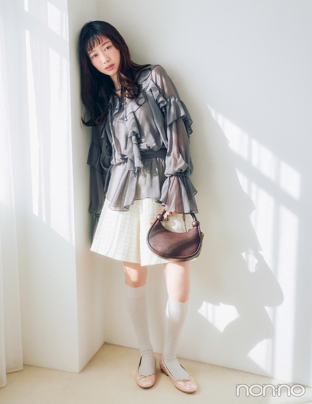 【non-no web】岡本夏美が着こなす大学生の毎日コーデ