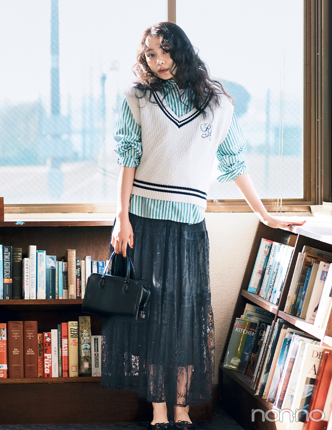 【non-no web】林芽亜里が着こなす大学生の毎日コーデ