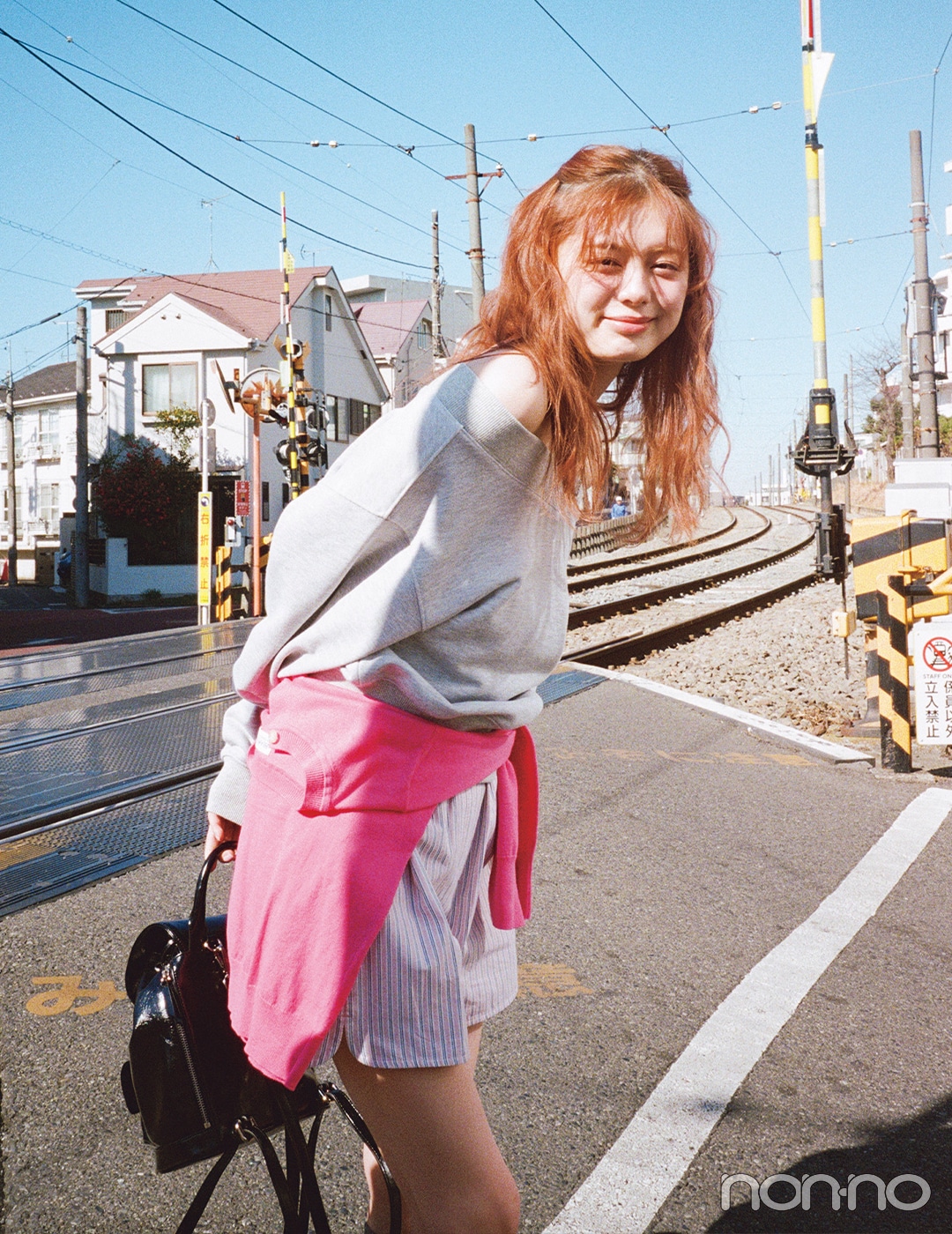 【non-no web】紺野彩夏が着こなす大学生の毎日コーデ