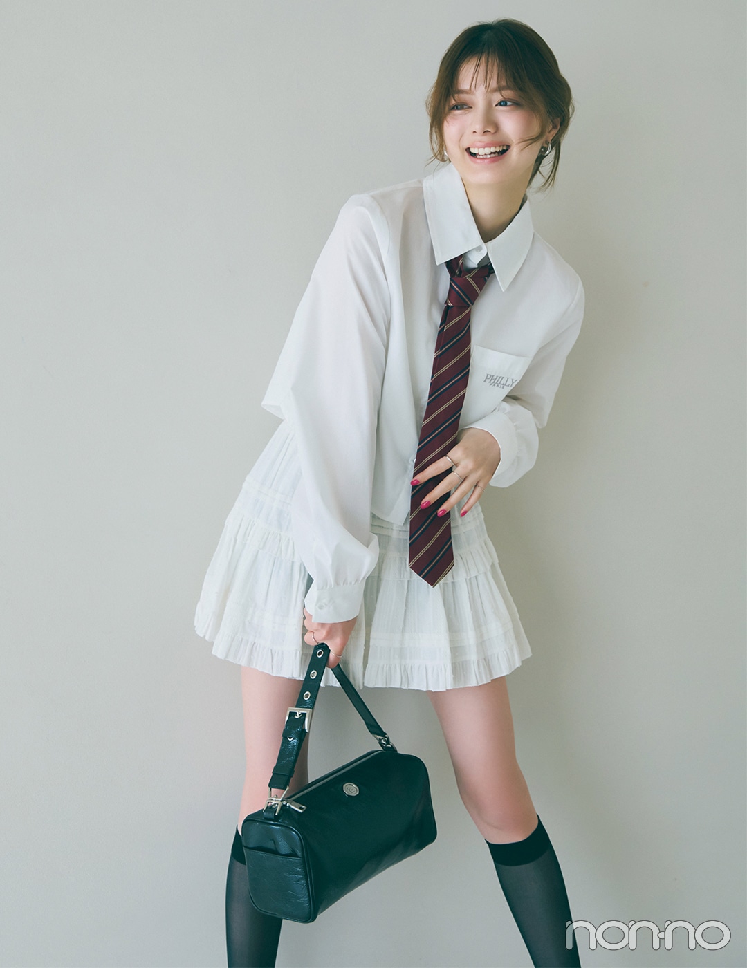 【non-no web】紺野彩夏が着こなす大学生の毎日コーデ