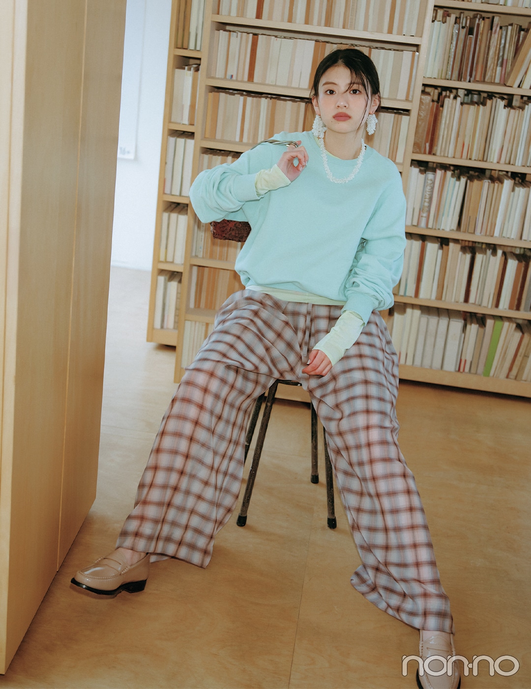 【non-no web】出口夏希が着こなす大学生の毎日コーデ