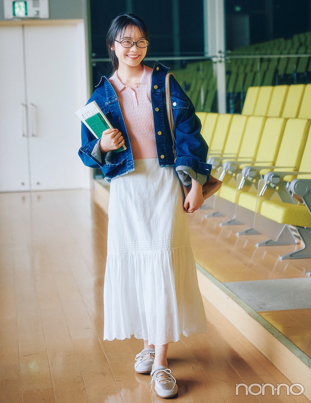 【non-no web】林芽亜里が着こなす大学生の毎日コーデ