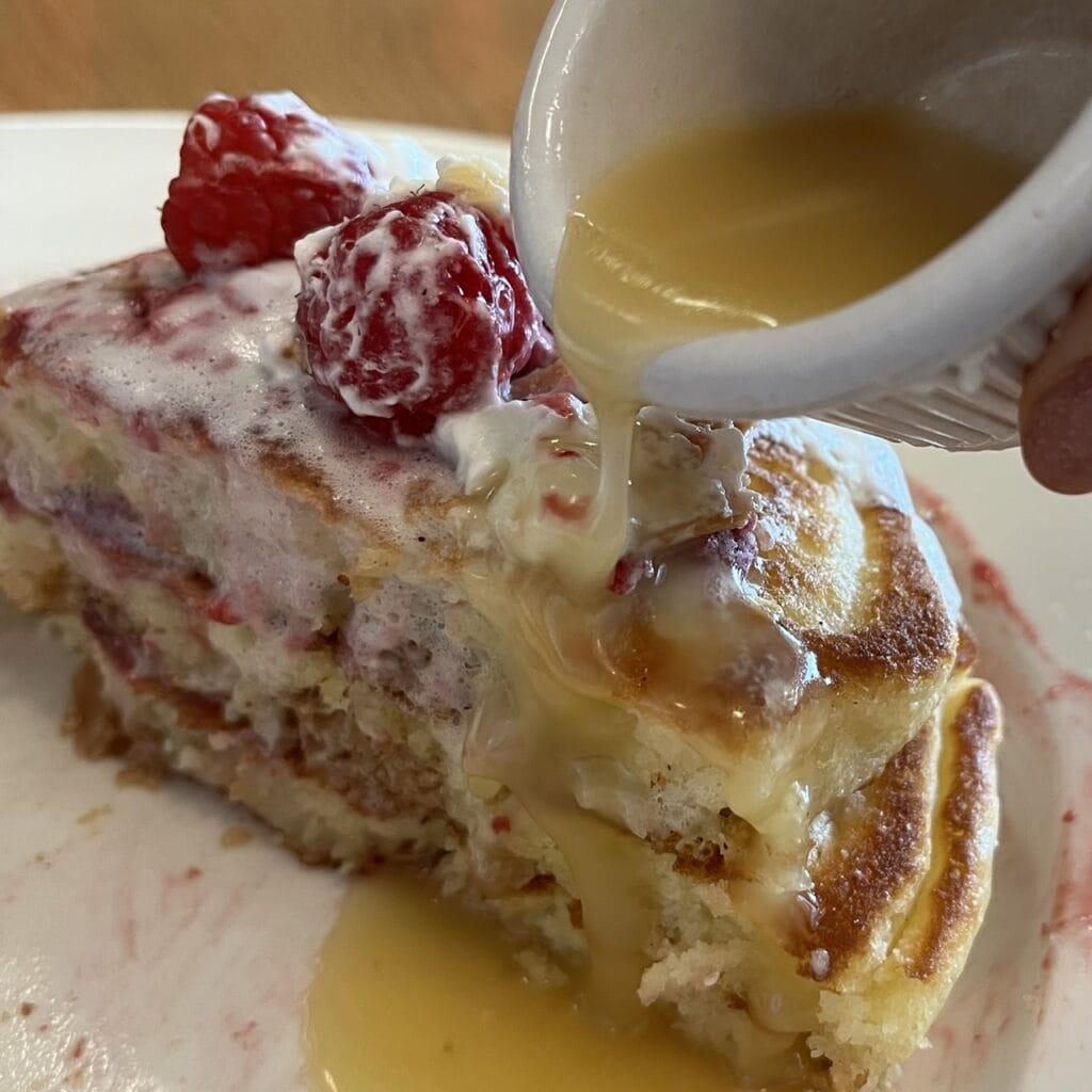 クリントンストリートベイキングカンパニー 12周年記念 キャンディー アーモンド ラズベリー パンケーキ メープルバター