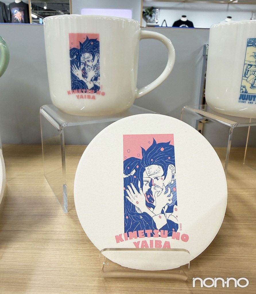鬼滅の刃の珪藻土コースター￥1980・マグカップ￥3630
