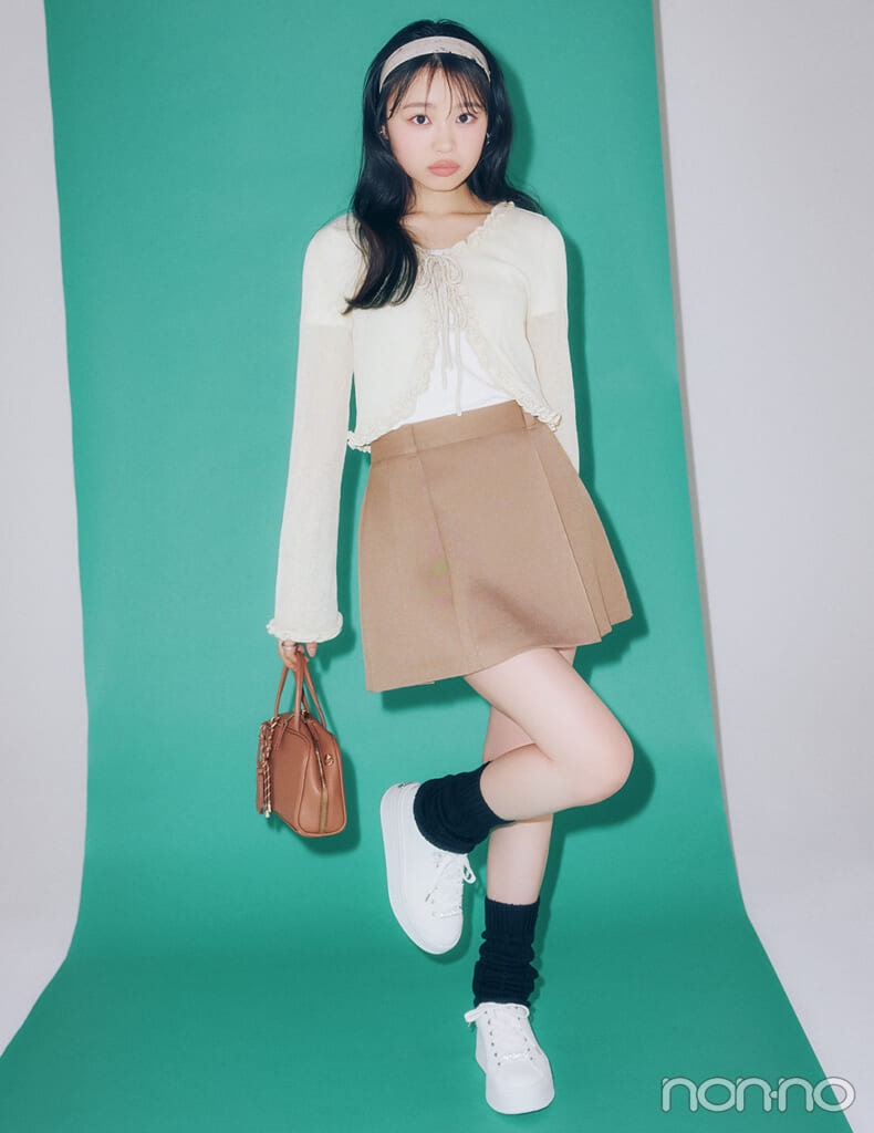【non-no web】林芽亜里が着こなす大学生の毎日コーデ