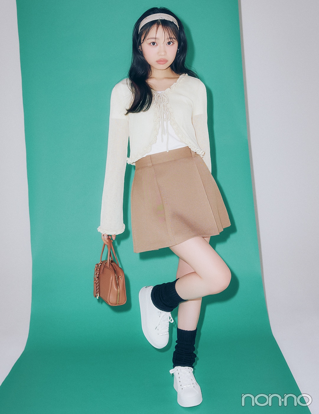 【non-no web】林芽亜里が着こなす大学生の毎日コーデ