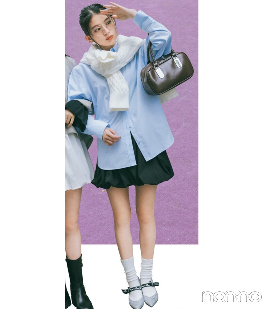 シャツ×バルーンミニの美術館コーデ