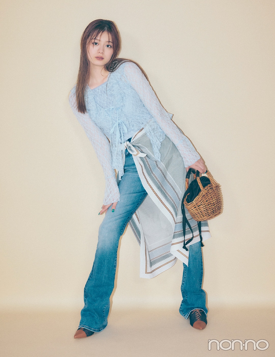 【non-no web】紺野彩夏が着こなす大学生の毎日コーデ
