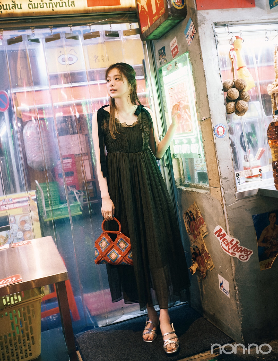 【non-no web】紺野彩夏が着こなす大学生の毎日コーデ