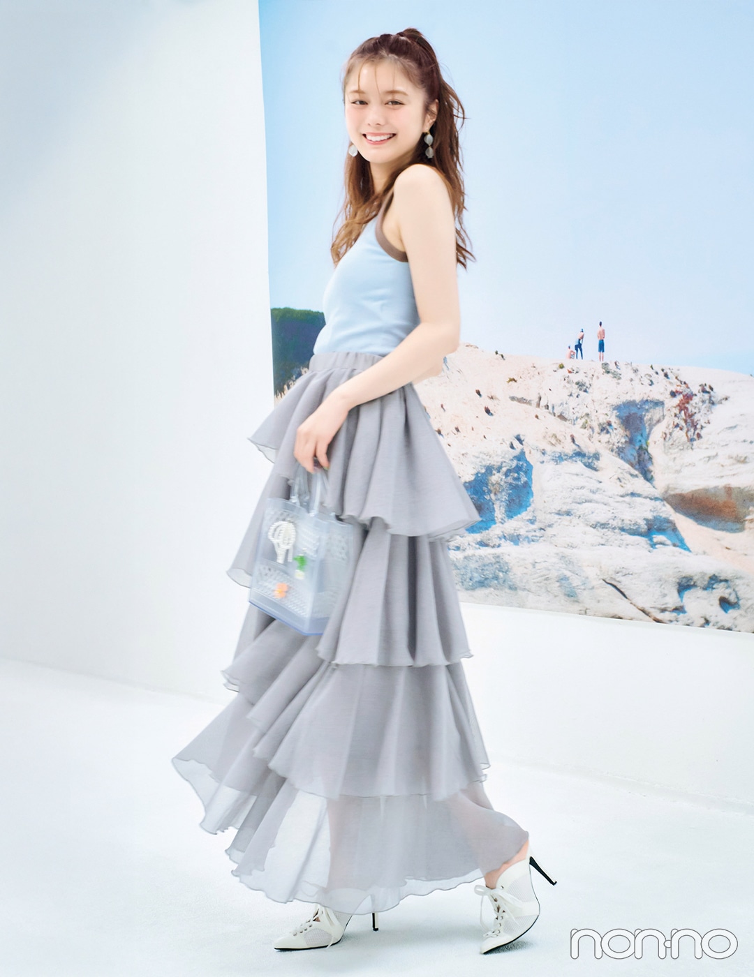 【non-no web】紺野彩夏が着こなす大学生の毎日コーデ