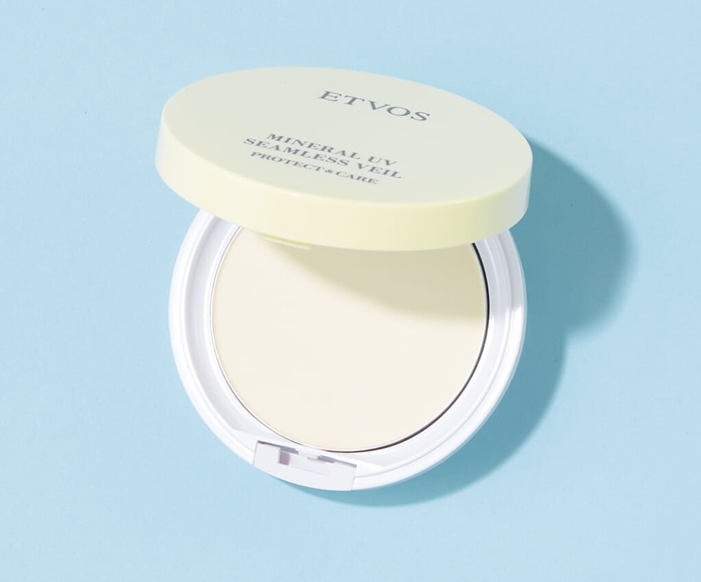 エトヴォス
ミネラルUVシームレスベールAZ ソルベイエロー