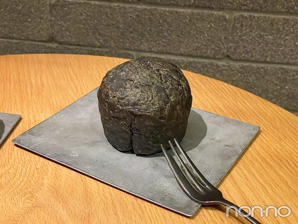 スターバックスのハロウィン新作・『ハロウィン チョコ&ベリーデニッシュ』