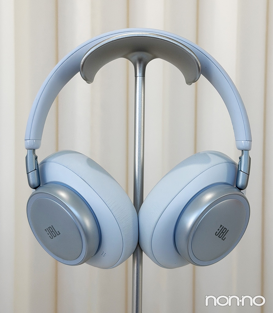 『JBL Live 780NC』のホワイト