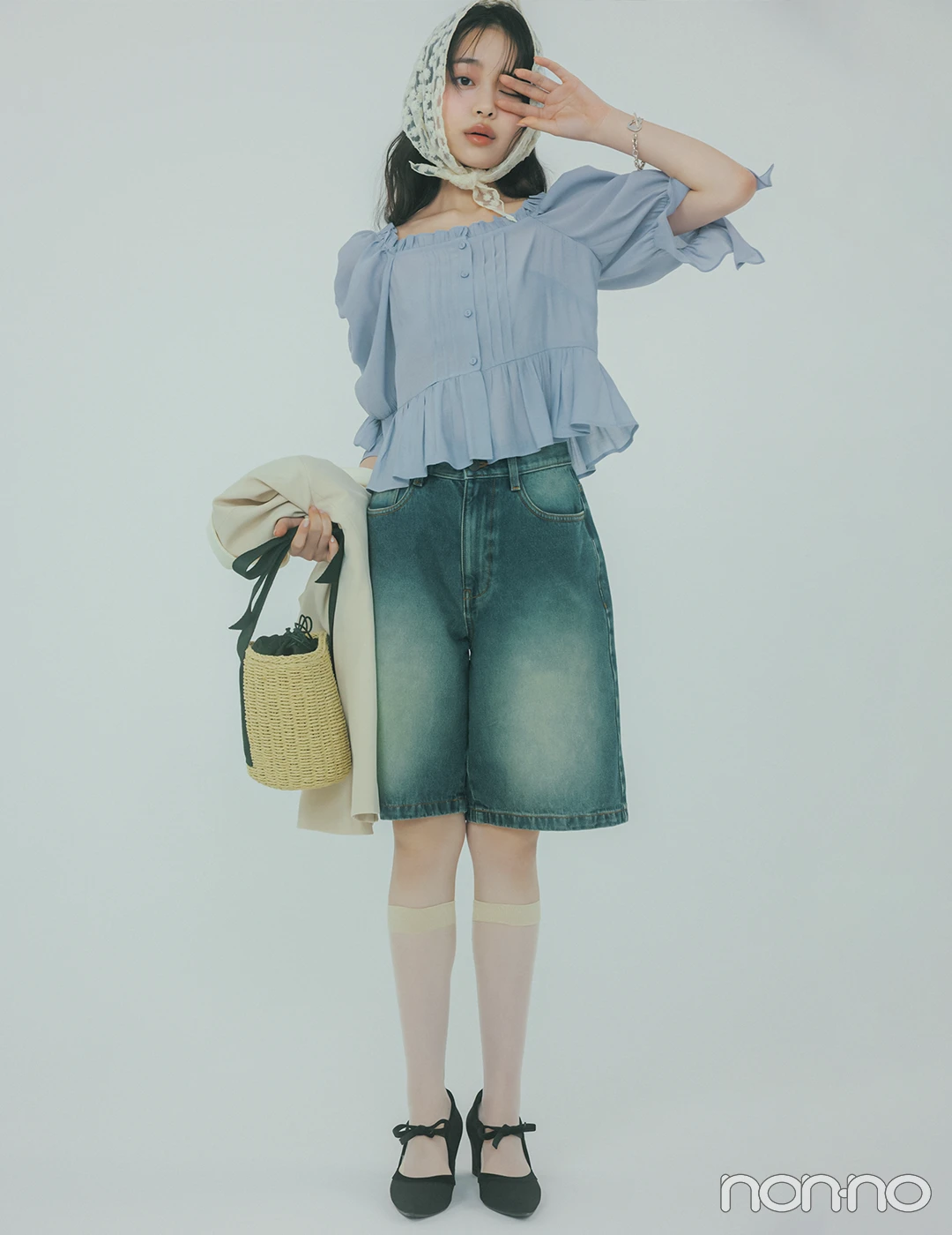 【non-no web】林芽亜里が着こなす大学生の毎日コーデ