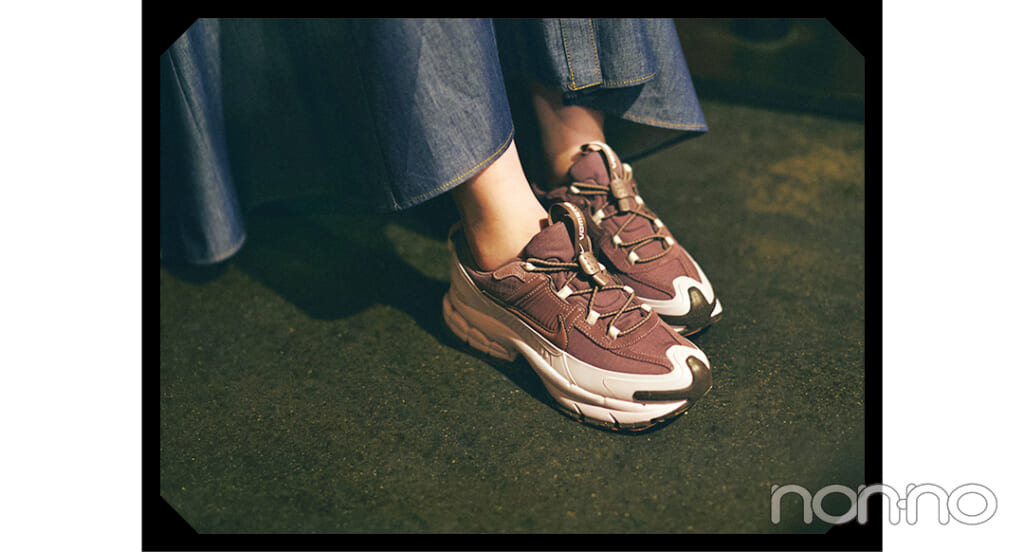 サークル飲みの日におすすめの気軽に脱ぎはきできる"いつもの"スニーカー