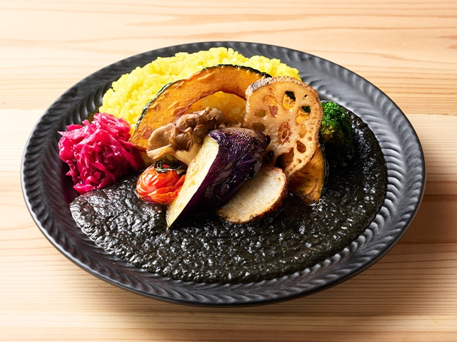 ジブリパーク「魔女の谷」のレストラン「空飛ぶオーブン」のメニュー:闇夜のカレー