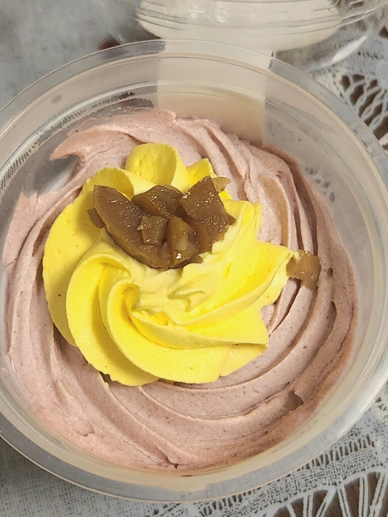 ロピア 秋の味覚パフェ 真上からの写真