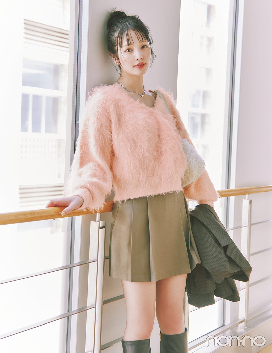 【non-no web】横田真悠が着こなす大学生の毎日コーデ