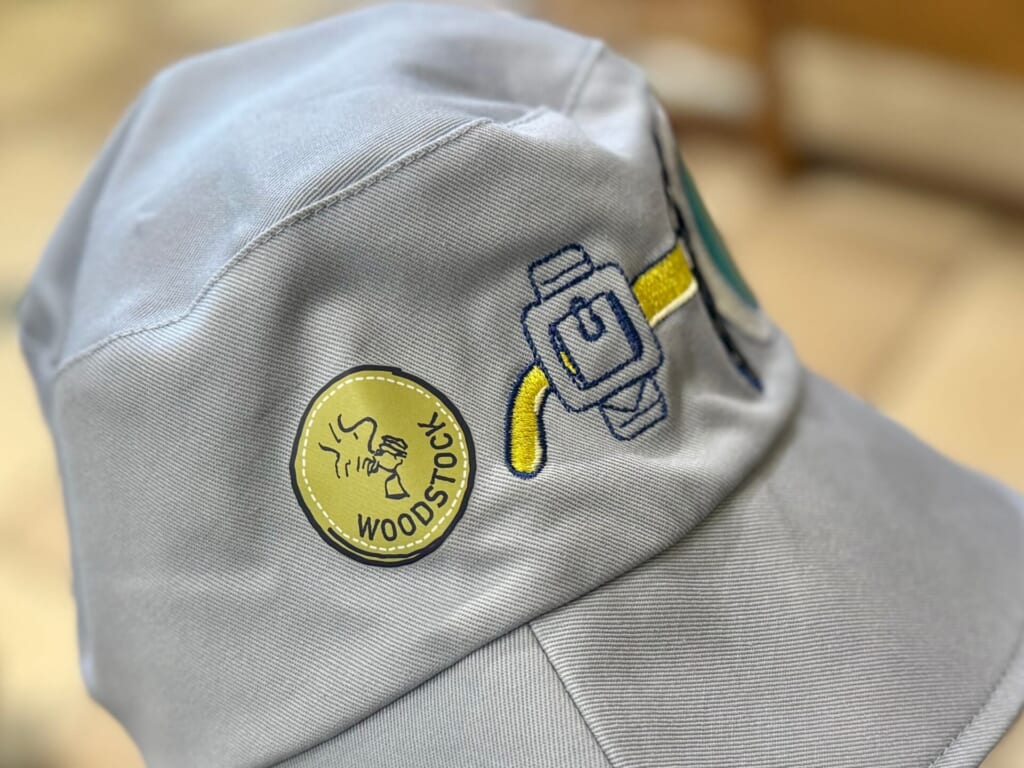 スヌーピーバケットハット青ワッペン詳細