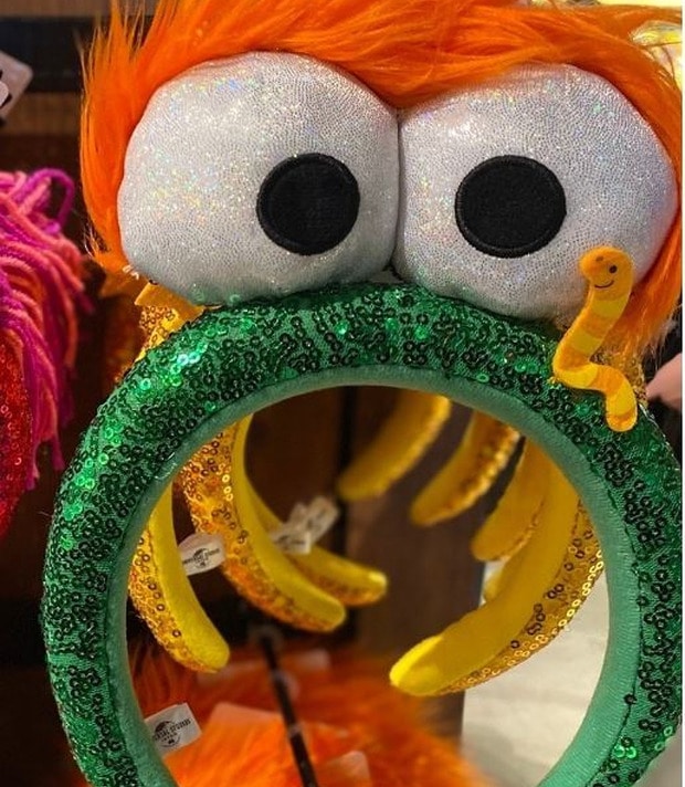 「セサミストリートTM　スパンコールカチューシャ（オスカー）」