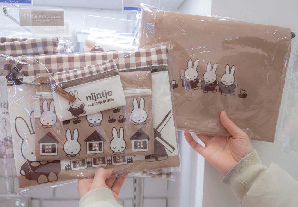 ミッフィーポーチ