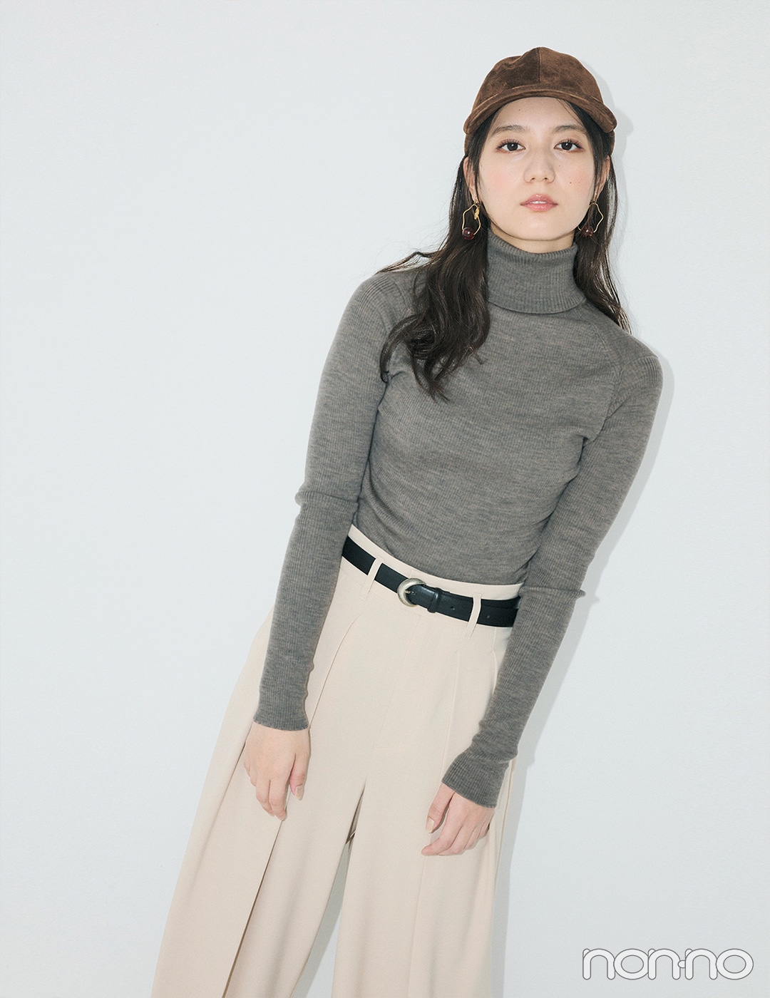 【non-no web】小坂菜緒が着こなす大学生の毎日コーデ