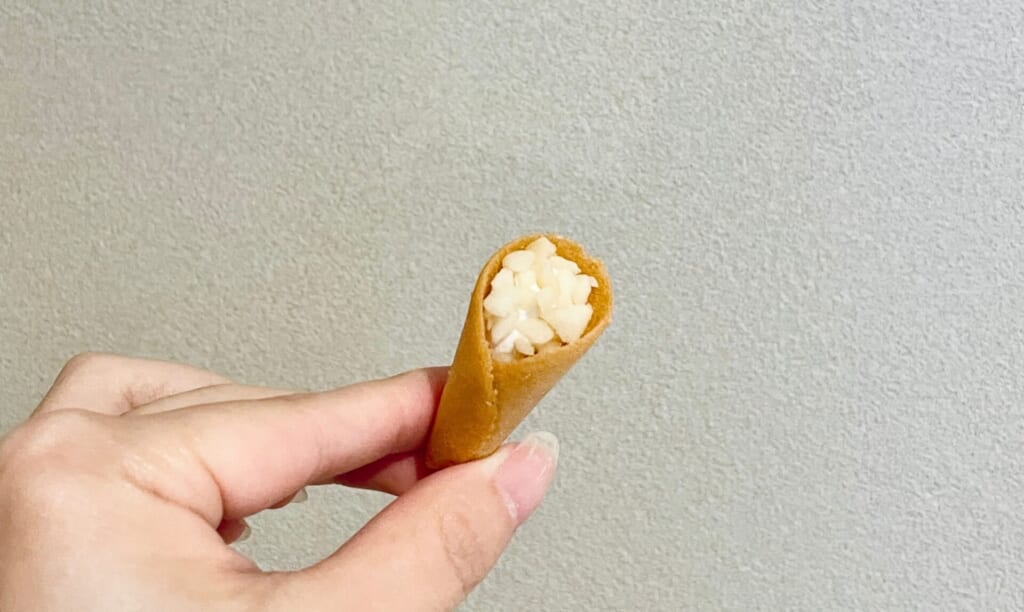 『薫るバター サブリナ』ティックル バニラクリームとマカダミアナッツ