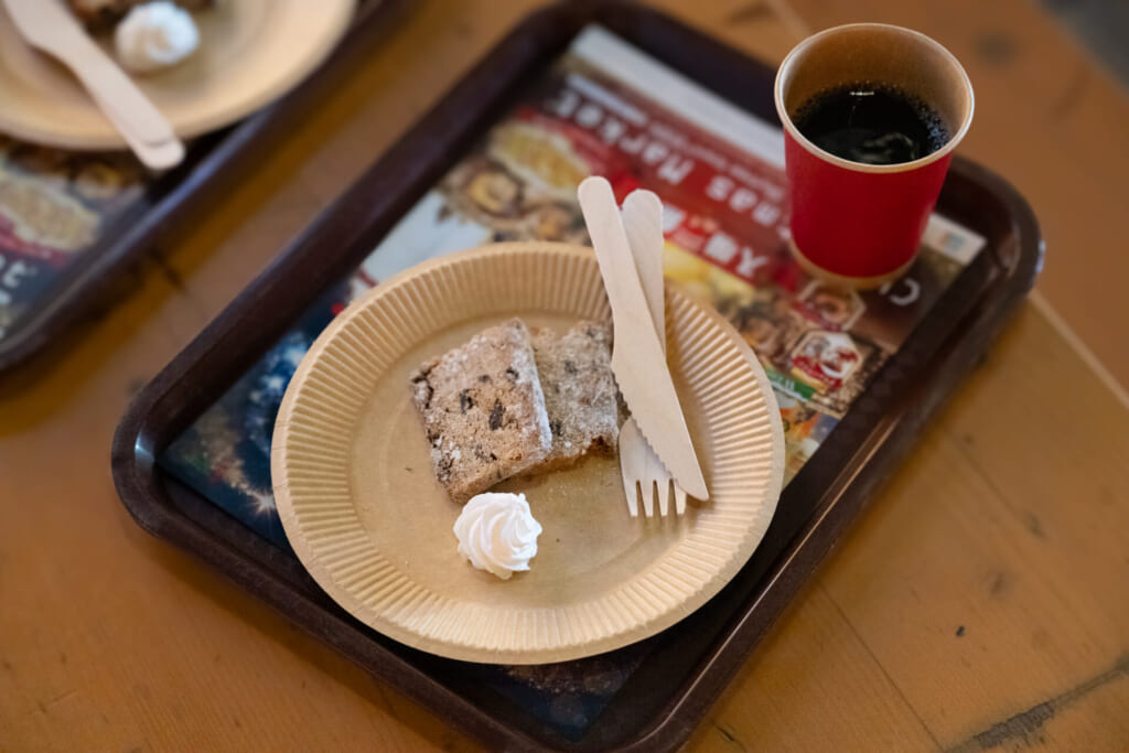 東京スカイツリータウン クリスマスマーケット シュトーレンとグリュワイン