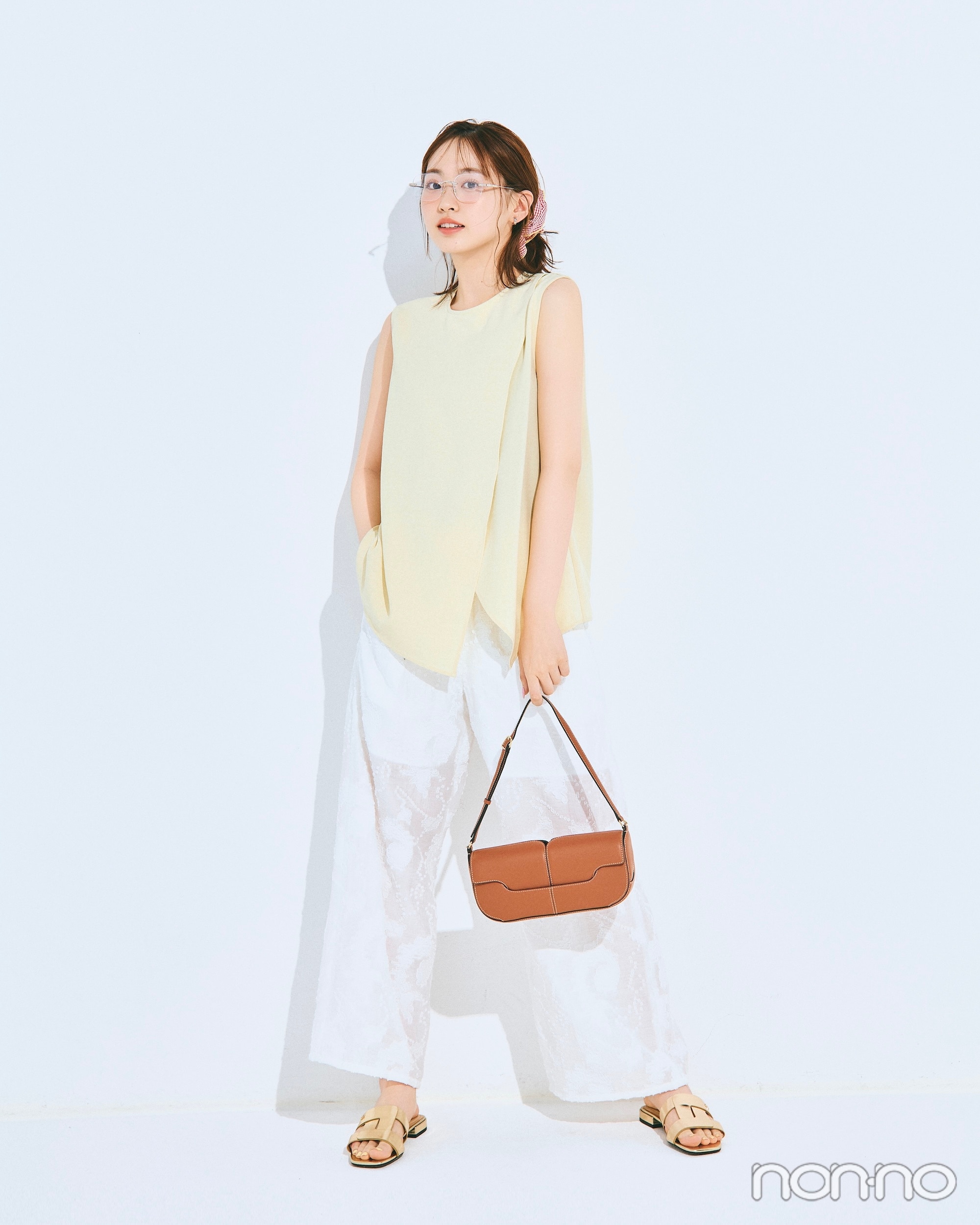 気温35度の日のUVカットブラウスコーデ