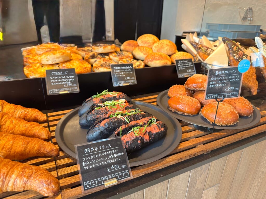 永平寺町 ハレヤ 惣菜パンコーナー