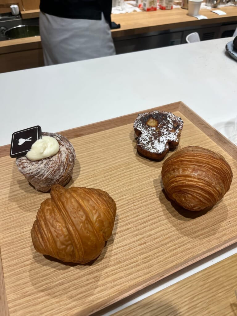 アミ パリス　クロワッサン　パンオショコラ　フレンチトースト　クロフィン