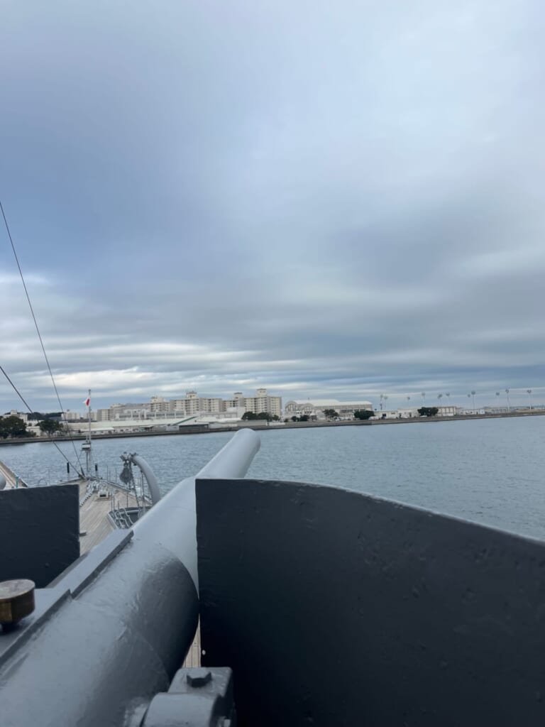 横須賀観光　三笠公園　船の上からの景色