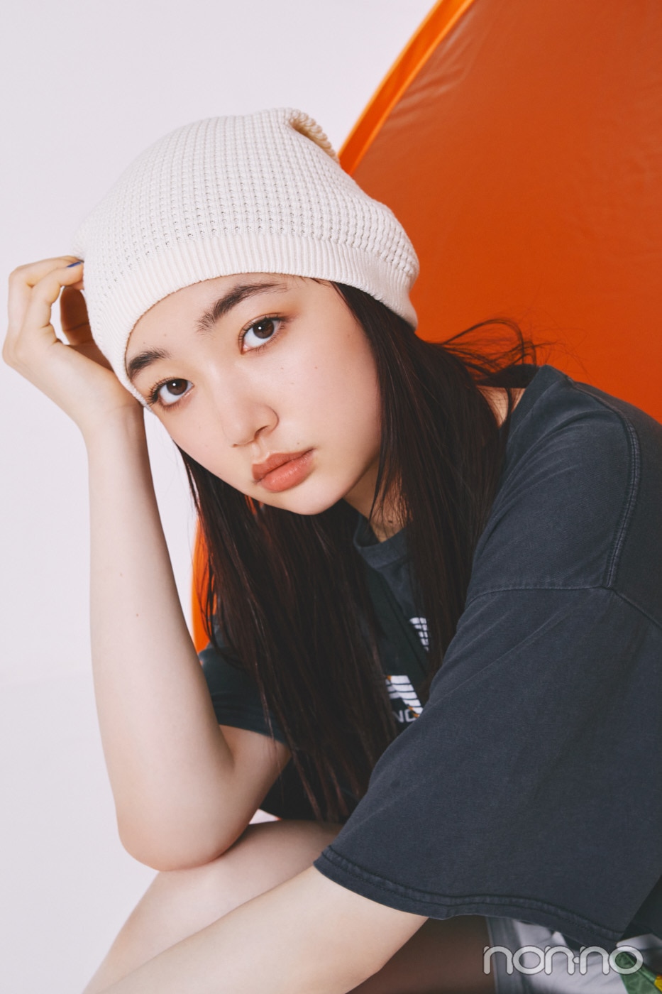 ビーニーを被った小宮山莉渚