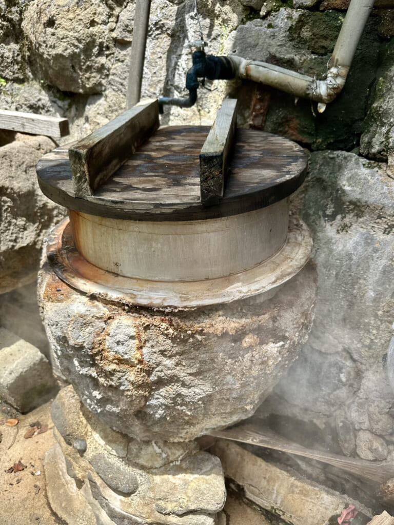 熊本県小国町　蒸し場