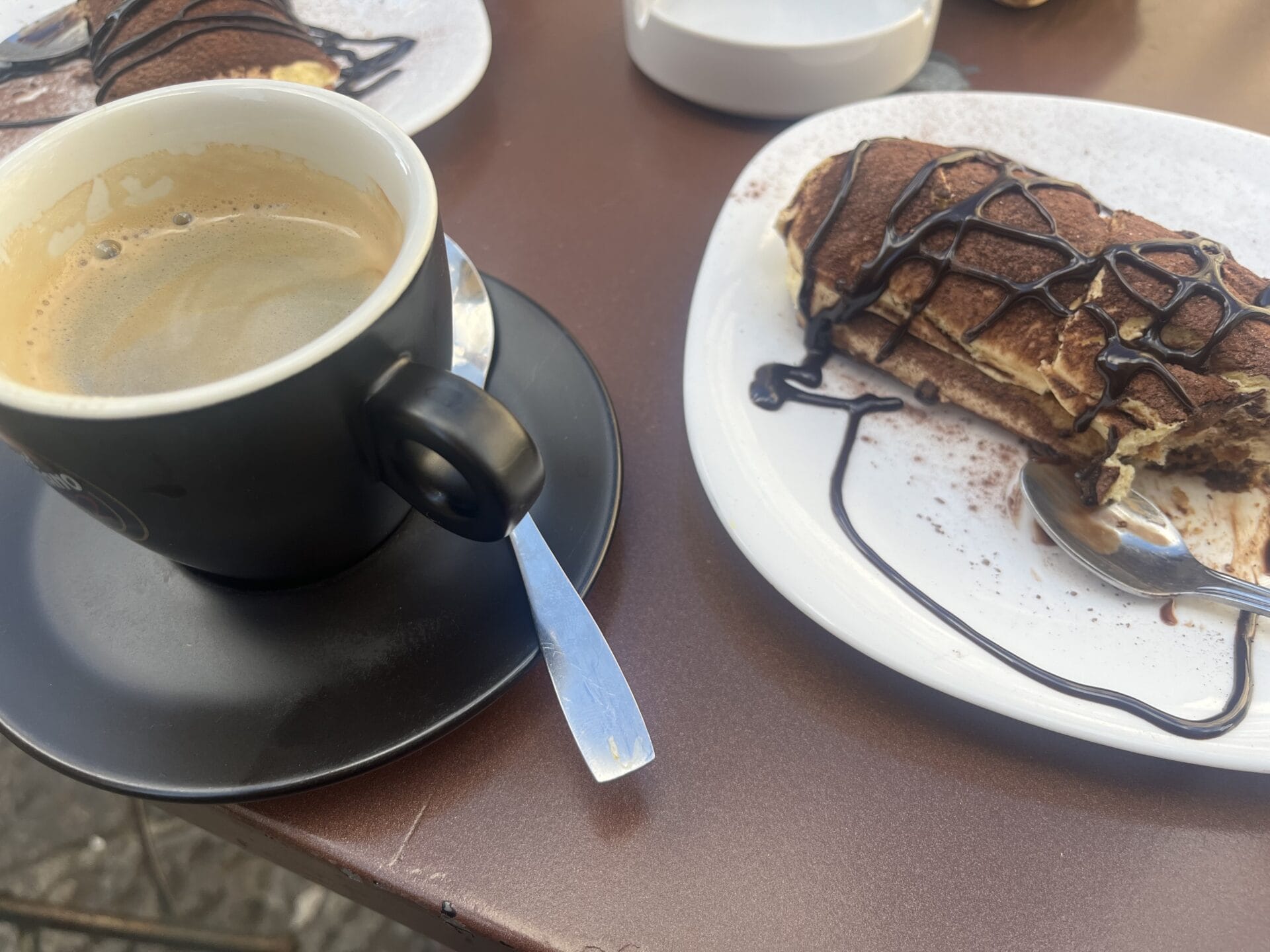 コーヒーとティラミス