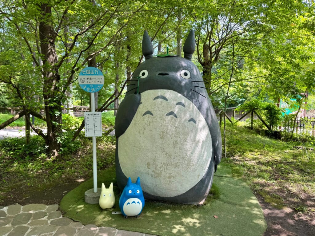 那須塩原　那須テディベア・ミュージアム　となりのトトロのぬいぐるみ展　トトロの置物