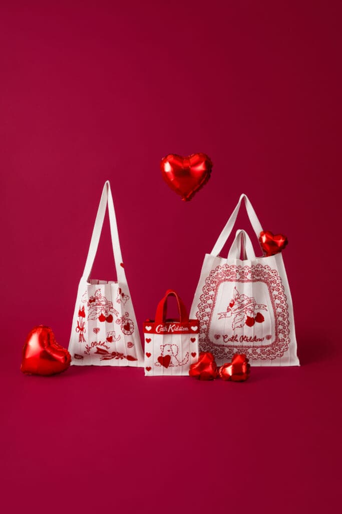 Cath Kidston（キャス キッドソン）×KNT365 バレンタインアートのレッドシリーズ