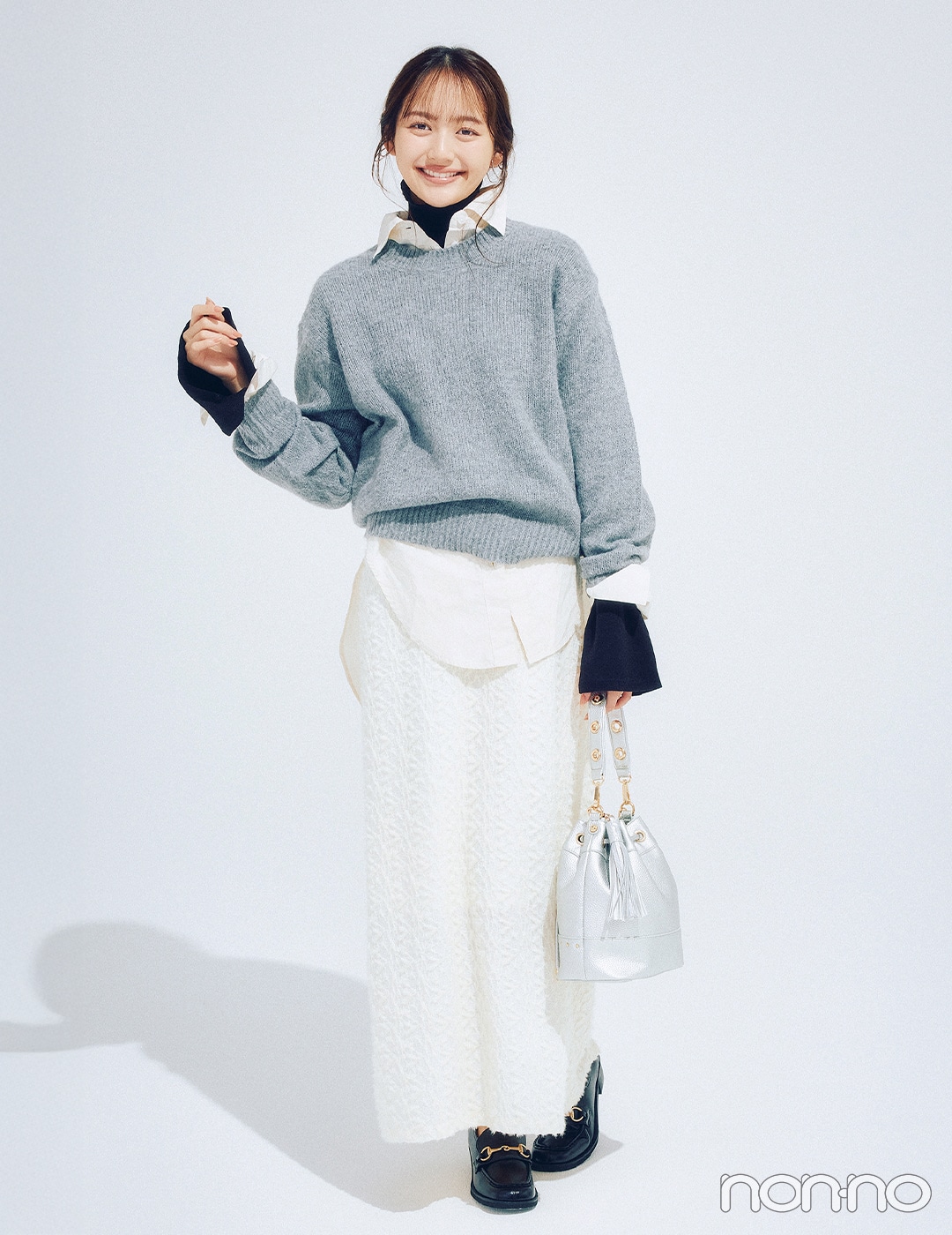 【non-no web】加藤栞が着こなす大学生の毎日コーデ