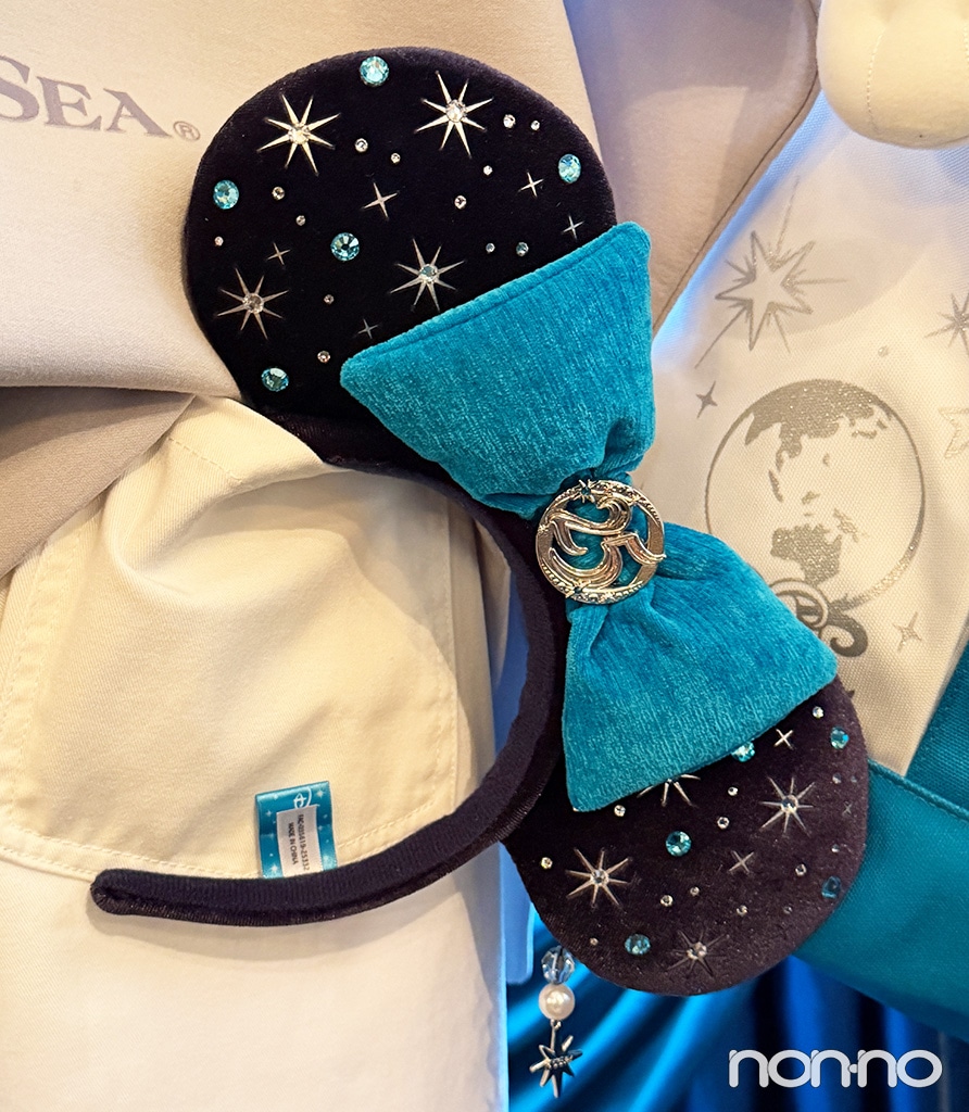 ミニーマウスのカチューシャ（ベロア）￥3500