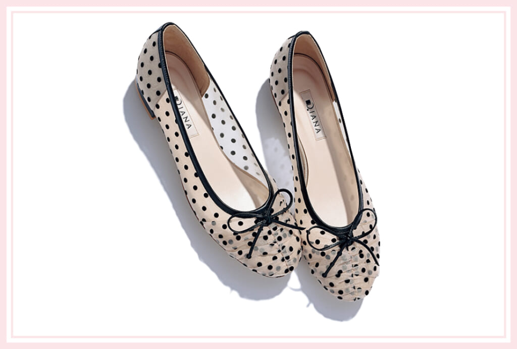 春靴のドットシアーバレエシューズ